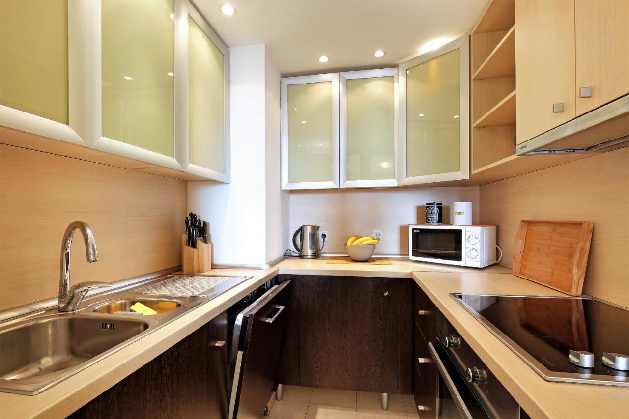 Apartment Bella Art Belgrad Exteriör bild