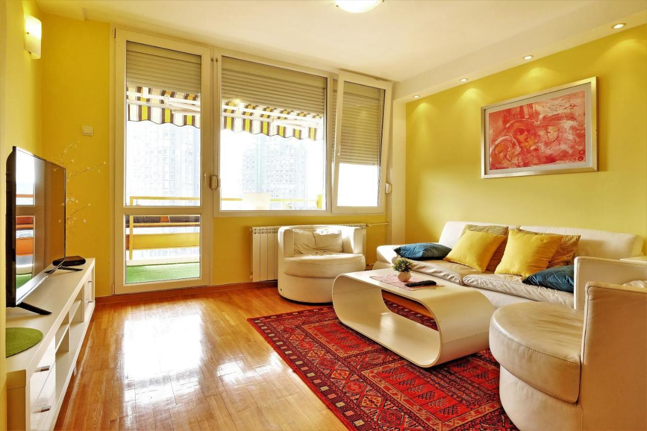 Apartment Bella Art Belgrad Exteriör bild