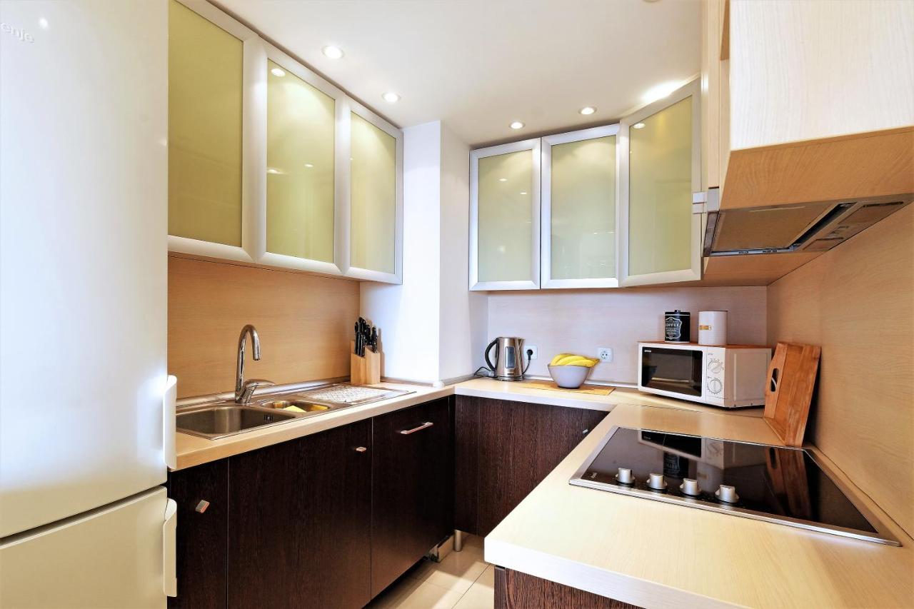 Apartment Bella Art Belgrad Exteriör bild