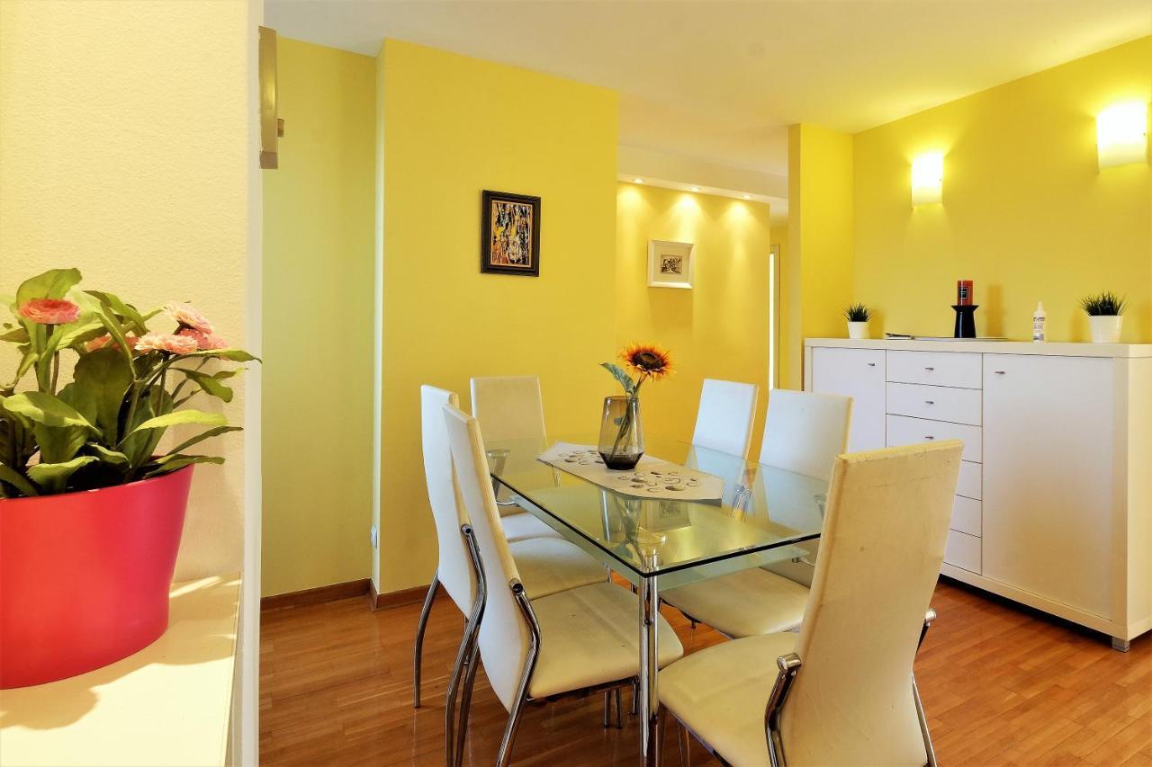 Apartment Bella Art Belgrad Exteriör bild